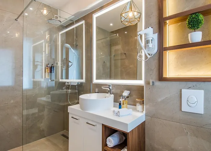 Nocleg ze śniadaniem Miraval Luxury Split